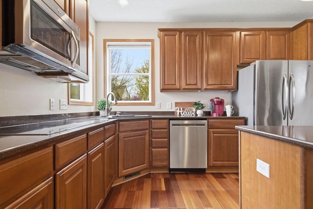 15505 Enfield Avenue N, Hugo, MN 55038