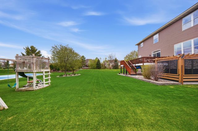 15505 Enfield Avenue N, Hugo, MN 55038
