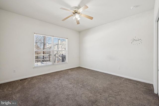 211 S WASHINGTON ST, Hammonton, NJ 08037