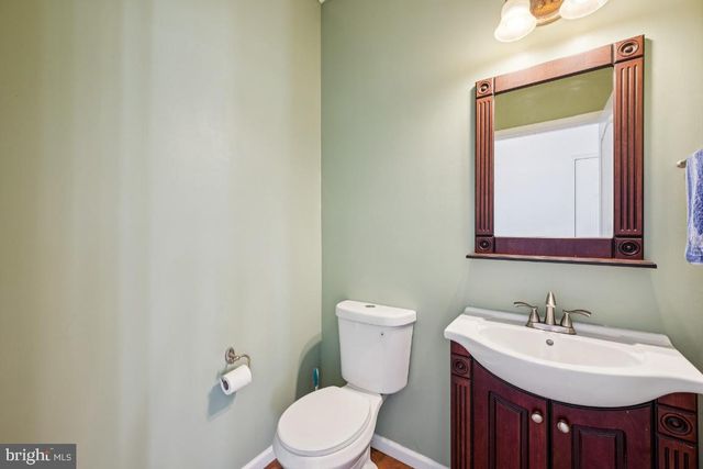 211 S WASHINGTON ST, Hammonton, NJ 08037