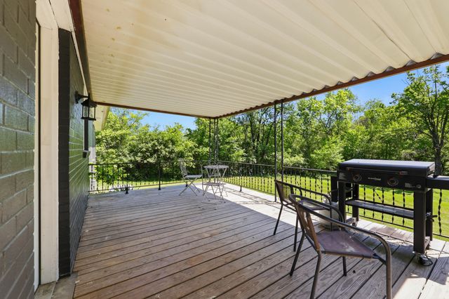 1123 Wells Lane, Lawrenceburg, KY 40342