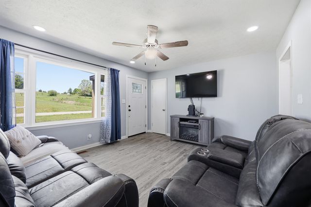 1123 Wells Lane, Lawrenceburg, KY 40342