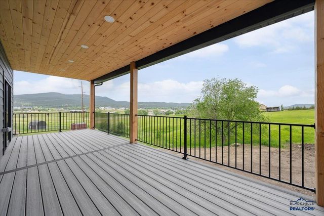 2431 MALIBU LOOP, Sturgis, SD 57785