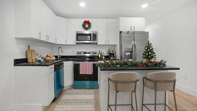 3968 Duryea Avenue, Bronx, NY 10466