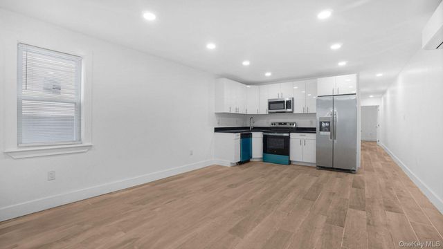 3968 Duryea Avenue, Bronx, NY 10466