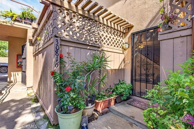 30816 Avenida De La, San Juan Capistrano, CA 92675