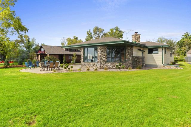 N8070 TIPPERARY LANE, Crivitz, WI 54114