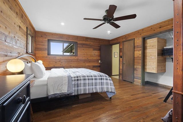 N8070 TIPPERARY LANE, Crivitz, WI 54114