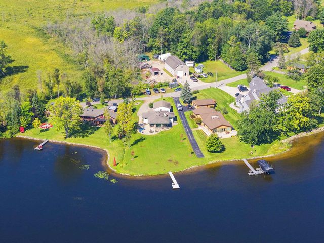 N8070 TIPPERARY LANE, Crivitz, WI 54114