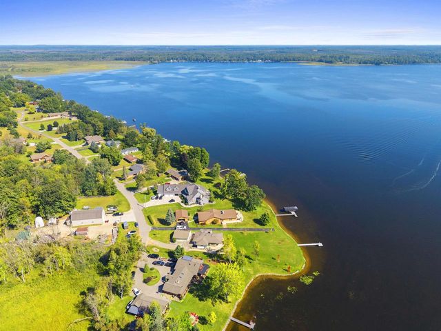 N8070 TIPPERARY LANE, Crivitz, WI 54114