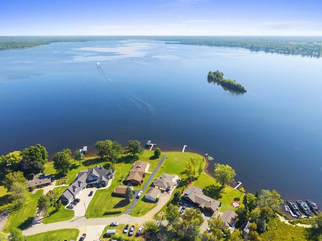 N8070 TIPPERARY LANE, Crivitz, WI 54114