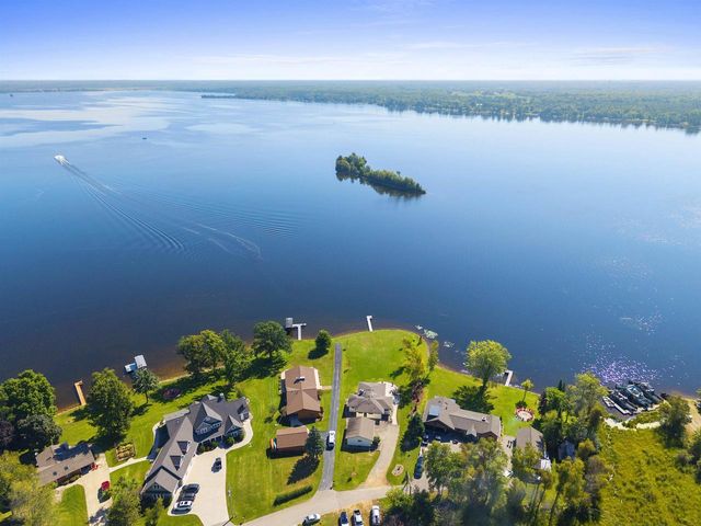 N8070 TIPPERARY LANE, Crivitz, WI 54114