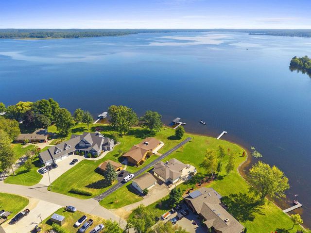 N8070 TIPPERARY LANE, Crivitz, WI 54114