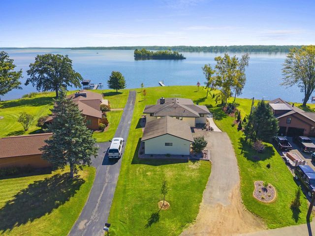 N8070 TIPPERARY LANE, Crivitz, WI 54114