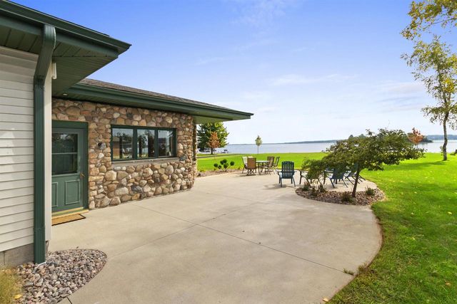 N8070 TIPPERARY LANE, Crivitz, WI 54114