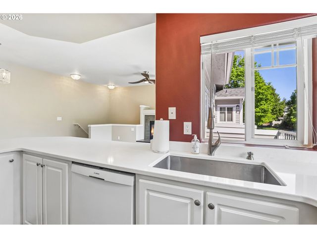 16215 Sw AUDUBON St 202, Beaverton, OR 97003