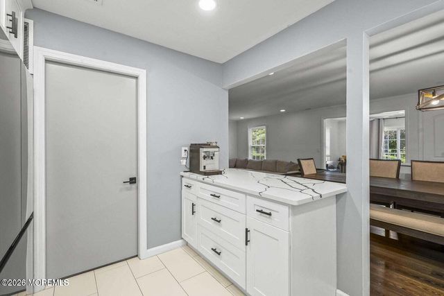 701 Zlotkin Circle 2, Freehold, NJ 07728