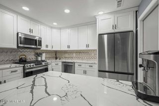 701 Zlotkin Circle 2, Freehold, NJ 07728