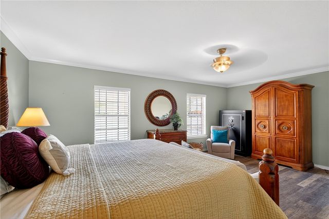 4701 Calallen Dr, Corpus Christi, TX 78410