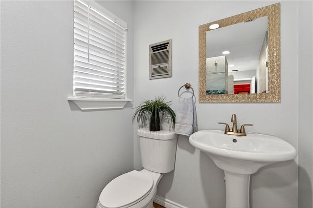 4701 Calallen Dr, Corpus Christi, TX 78410