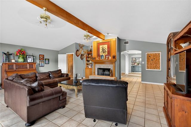 4701 Calallen Dr, Corpus Christi, TX 78410