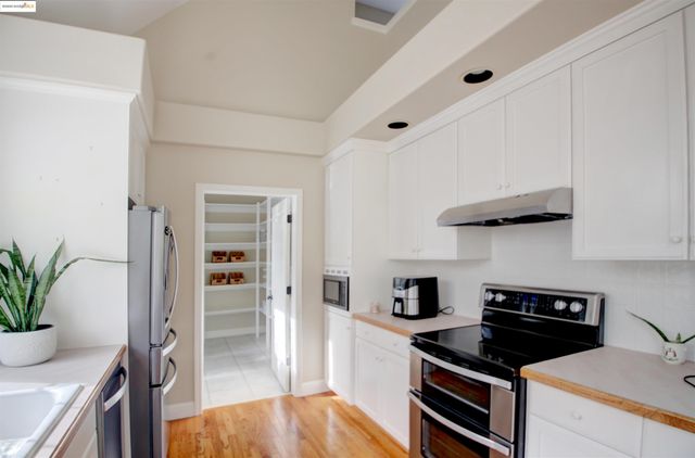 19710 Butler Way, Groveland, CA 95321