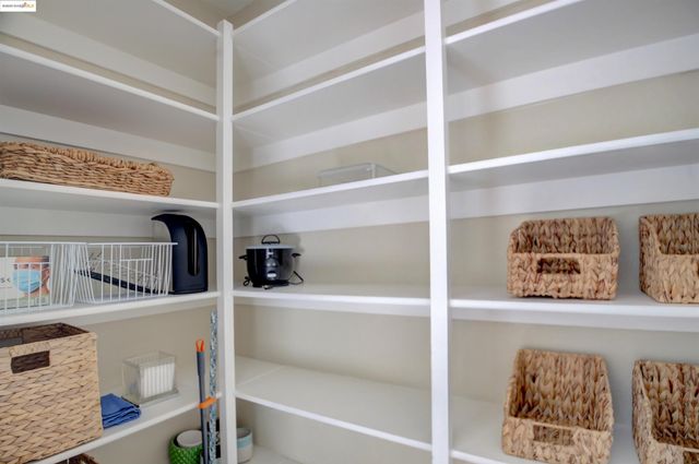 19710 Butler Way, Groveland, CA 95321