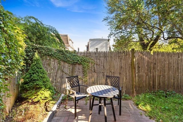 84-86 Mt Vernon St 84-1, Somerville, MA 02145