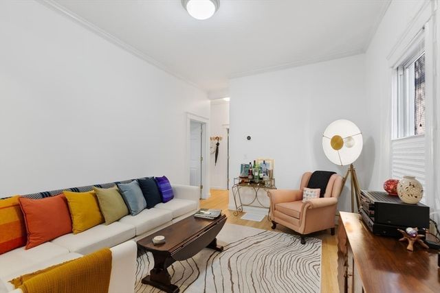 84-86 Mt Vernon St 84-1, Somerville, MA 02145