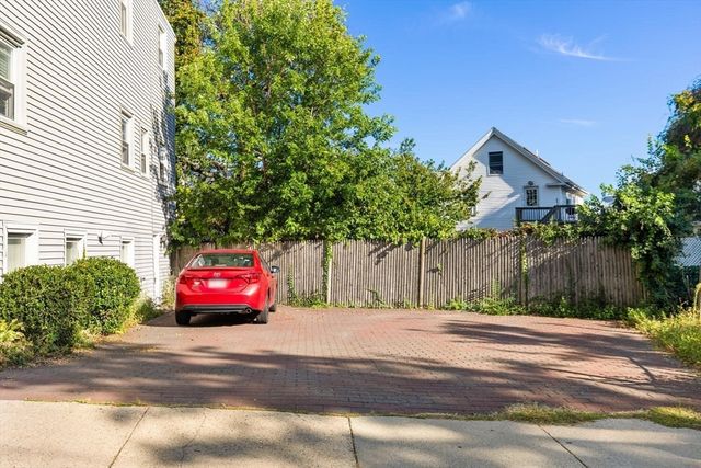 84-86 Mt Vernon St 84-1, Somerville, MA 02145