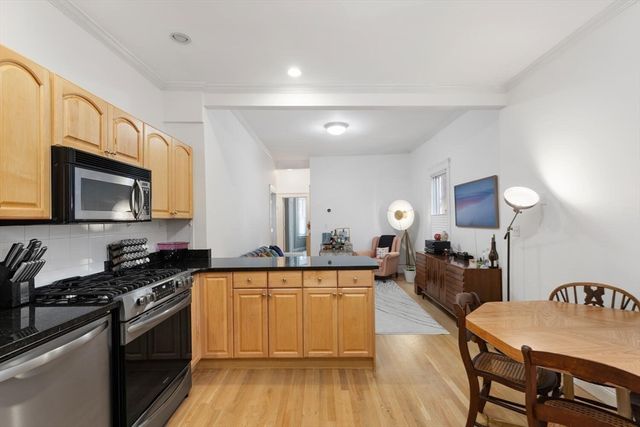 84-86 Mt Vernon St 84-1, Somerville, MA 02145