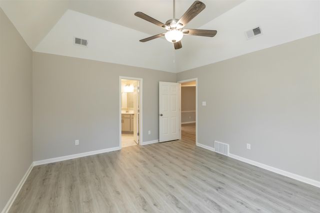 5845 THUNDERBIRD DR, Arlington, TN 38002