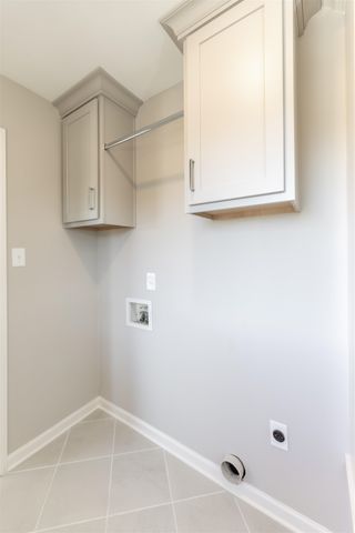 5845 THUNDERBIRD DR, Arlington, TN 38002