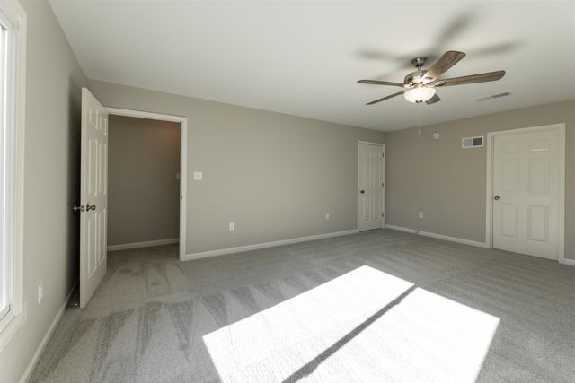 5845 THUNDERBIRD DR, Arlington, TN 38002