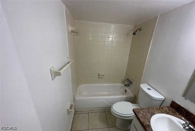 1830 Maravilla AVE 508, Fort Myers, FL 33901