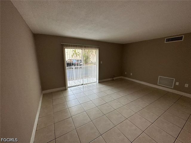 1830 Maravilla AVE 508, Fort Myers, FL 33901