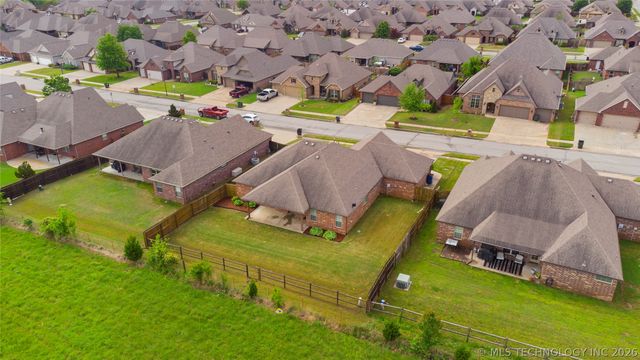 7407 E 84th Street N, Owasso, OK 74055