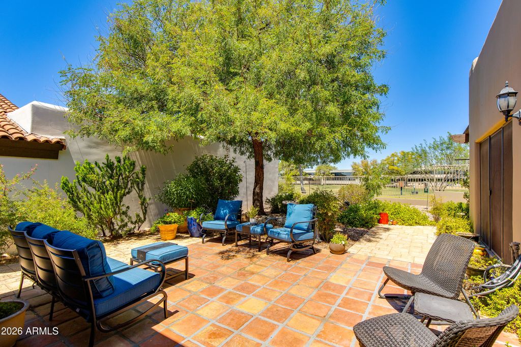 6186 N 28TH Place, Phoenix, AZ 85016 — photo 2