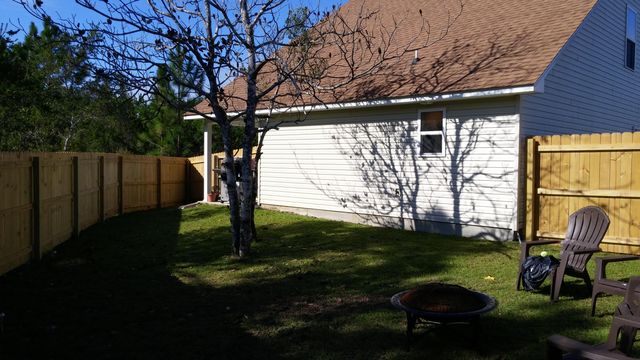 2421 Duncan Ridge Drive, Navarre, FL 32566