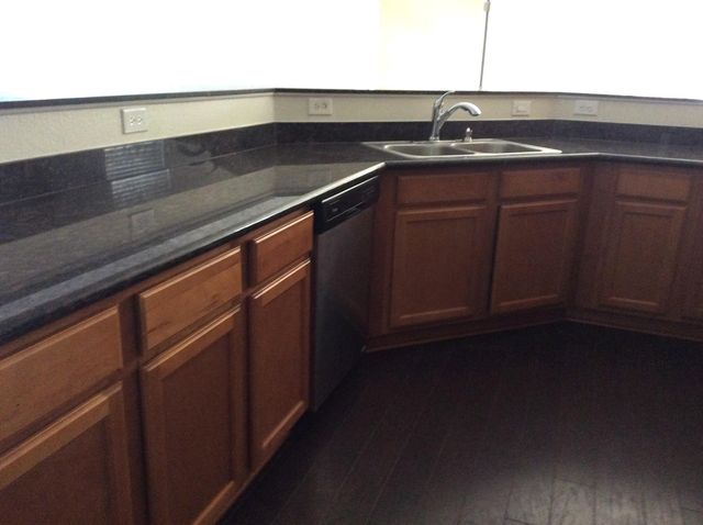 2421 Duncan Ridge Drive, Navarre, FL 32566