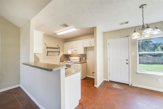 16228 Sun View Lane, Conroe, TX 77302