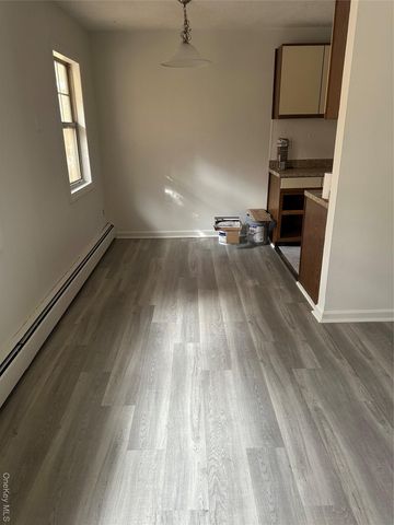 603 Barclay Manor 6C, Newburgh, NY 12550