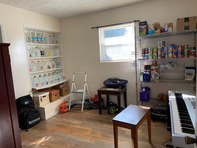 182 Fanchester Heights Road, Whitley City, KY 42653