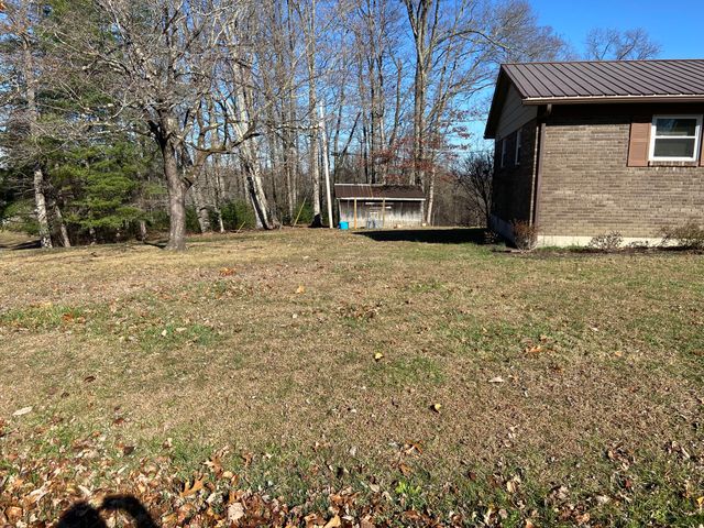 182 Fanchester Heights Road, Whitley City, KY 42653