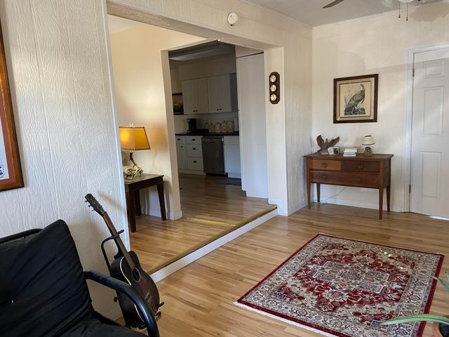 182 Fanchester Heights Road, Whitley City, KY 42653