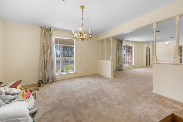 2118 Blankenship Dr, Deridder, LA 70634