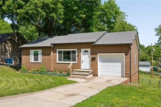 748 Hillside Avenue, Liberty, MO 64068