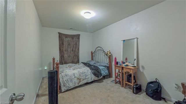 107 norwood Court N, Mebane, NC 27302