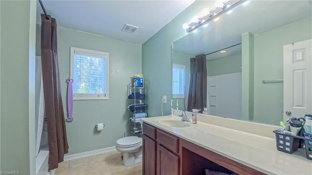 107 norwood Court N, Mebane, NC 27302