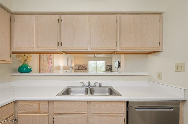 2068 Mesquite Lane 203, Laughlin, NV 89029